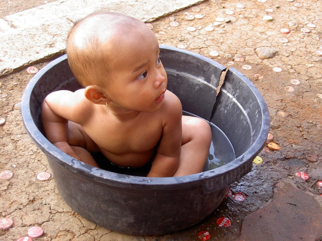 Lekker in bad: net een baby spa...