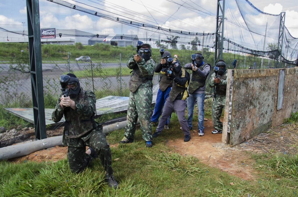 Paintballen op het jongensfeestje. Een stoer kinderfeestje voor je grote zoon!